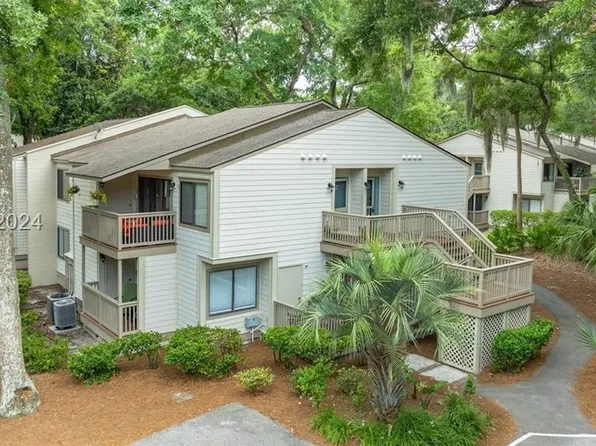 125 Cordillo Pkwy APT 4, Hilton Head Island, SC 29928