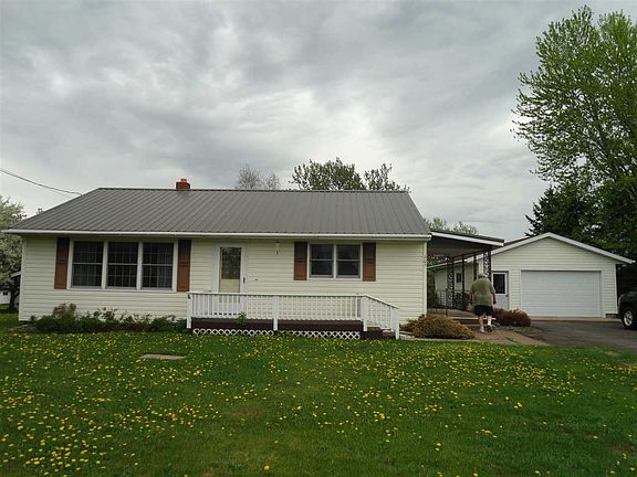 2nd image of 207 N Cedar St
