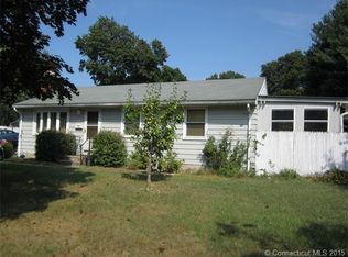 350 S Elm St, Windsor Locks, CT 06096
