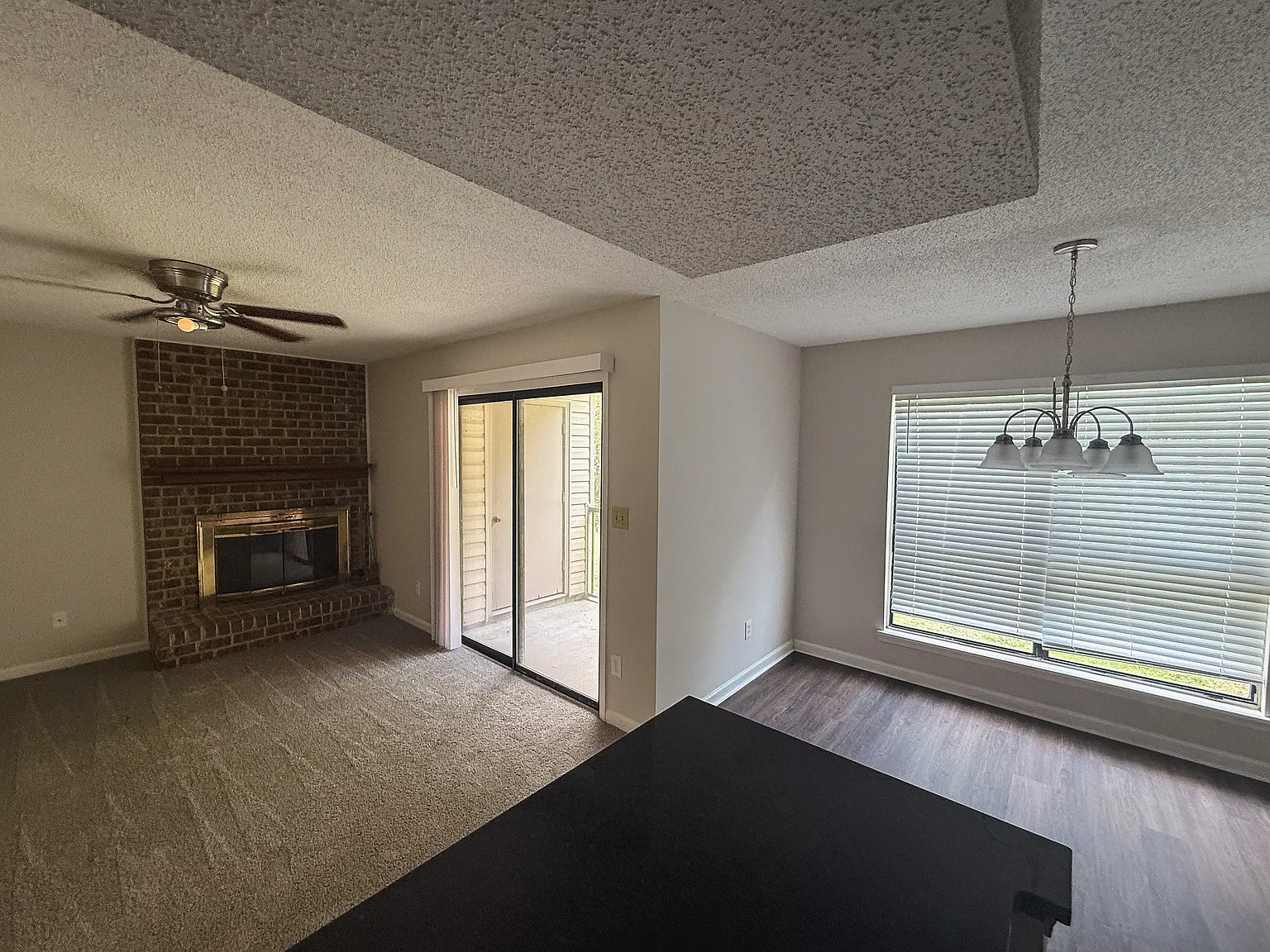 1 bed, 782 sqft, $1,195 — Photo 2