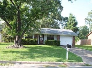 211 Ruth Cv, White Hall, AR 71602
