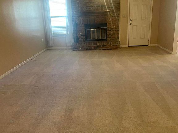 2nd image of 1105 Sean Ln