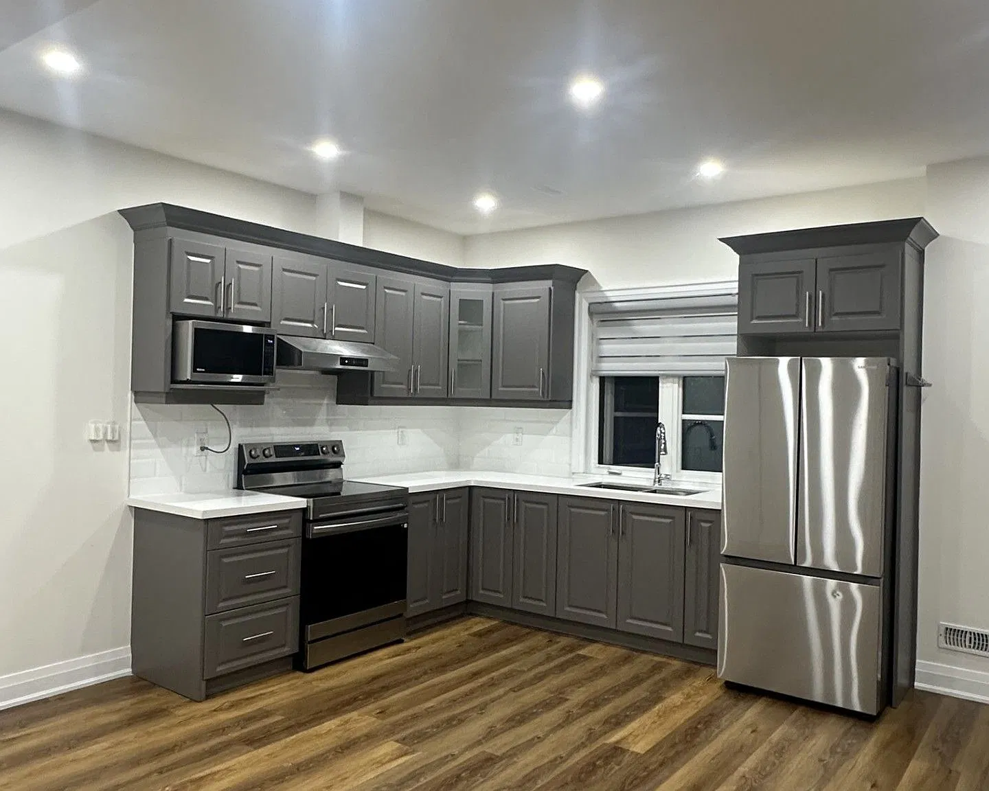 2 bed, $2,200 — Photo 2