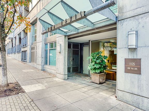 2nd image of 1125 NW 9th Ave APT 321