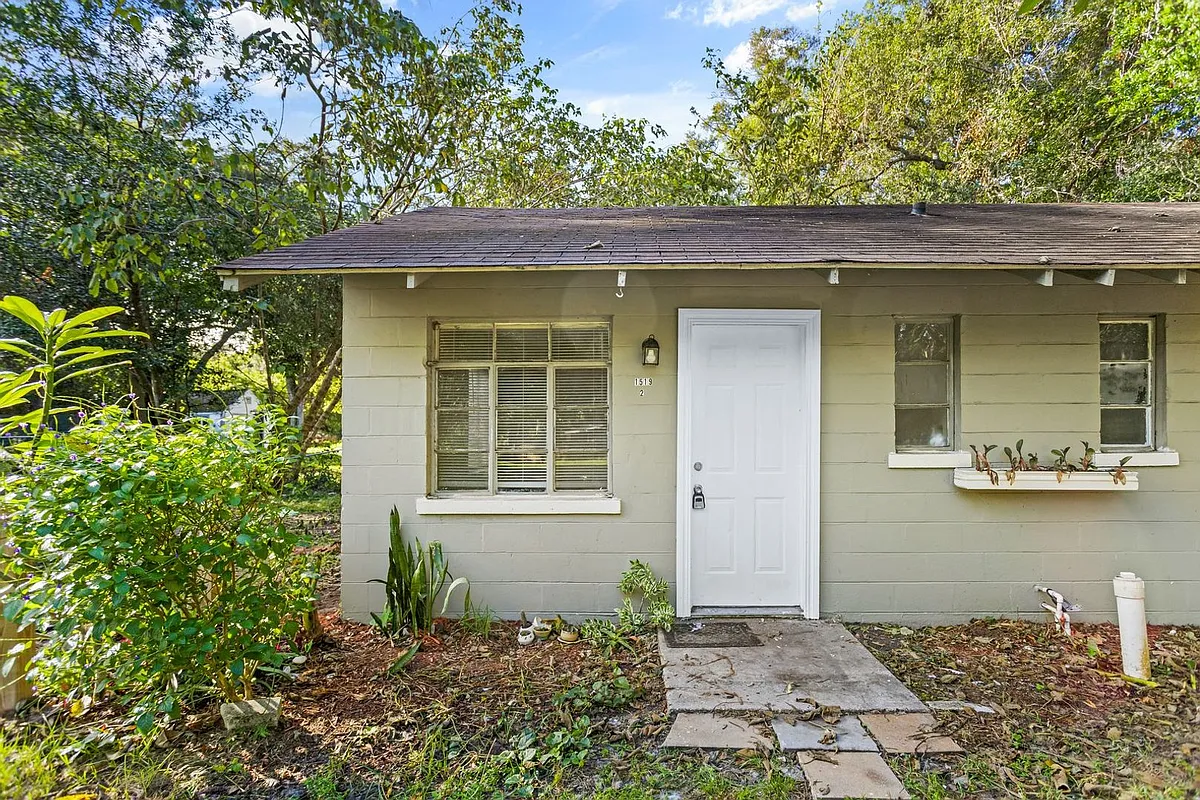 Building Photo - 1519 Carmel Ave