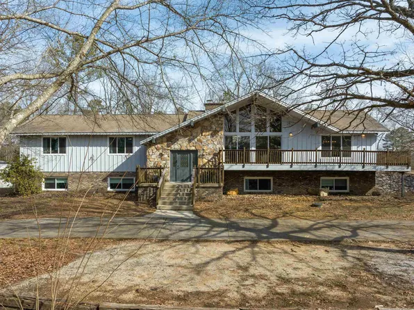 585 Valley View Rd, Indian Springs, AL 35124