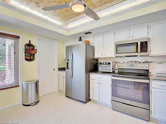 5th image of 3427 Waterwood Dr