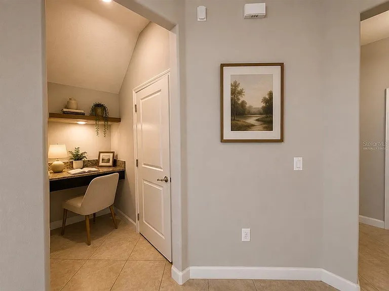 921 Terra Vista St — Photo 3