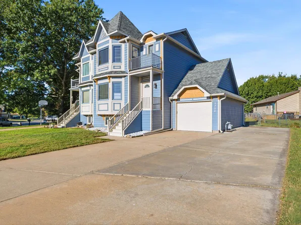 1714 E Evergreen Ct, Derby, KS 67037