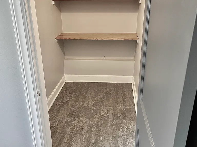 33251 Klein #2 — Photo 11