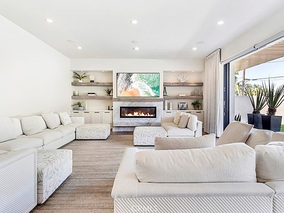 4th image of 660 Kings Rd