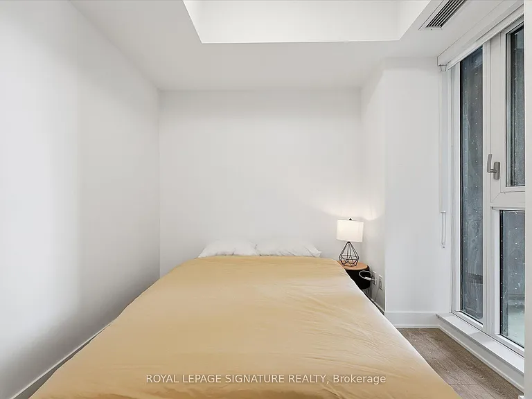 543 Richmond St W #415 — Photo 15