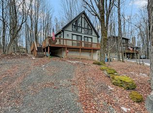 16 Wildwood Ter, Lake Ariel, PA 18436