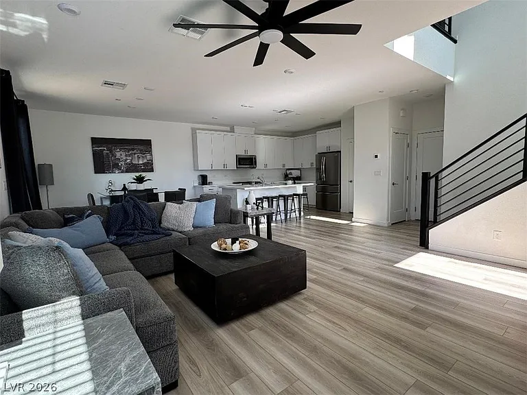 3220 Bertonico Ave — Photo 17
