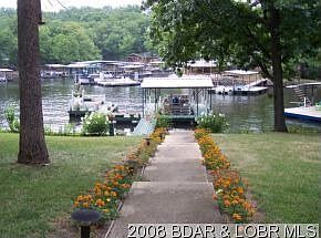 5th image of 138 Aurora Dr