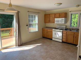 35 Chestnut St, Franklin, MA 02038