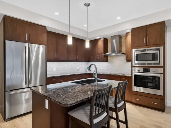 200 Bellerose Dr #514, Saint Albert, AB T8N 7P7