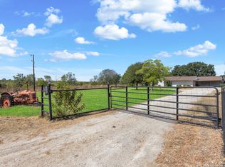 6265 Pfeil Rd, Schertz, TX 78154