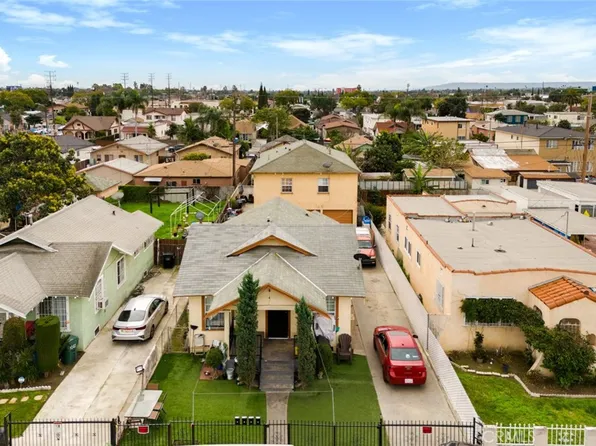 1238 E 69th St, Los Angeles, CA 90001