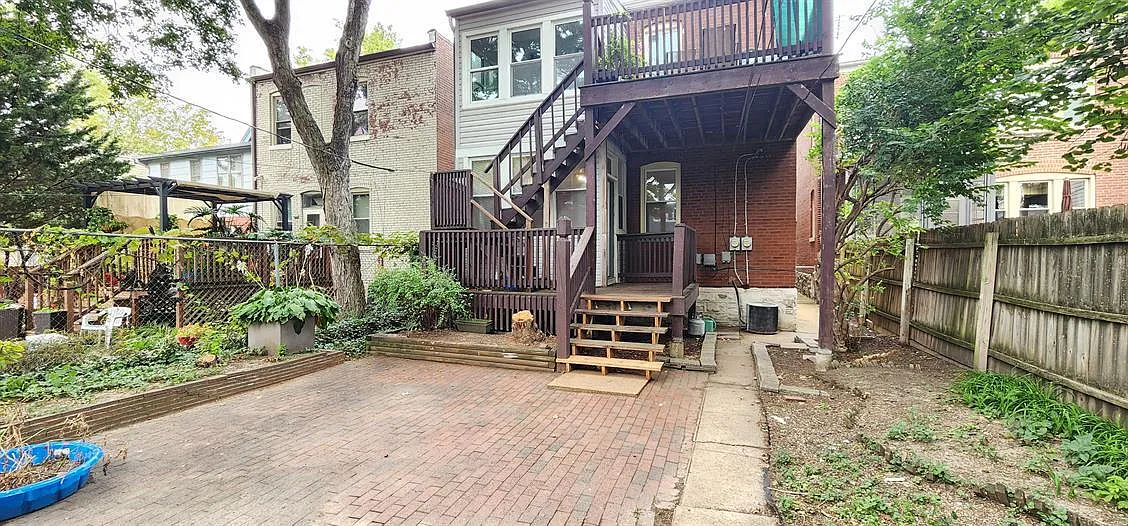 Building Photo - 3916 Arsenal St #1E