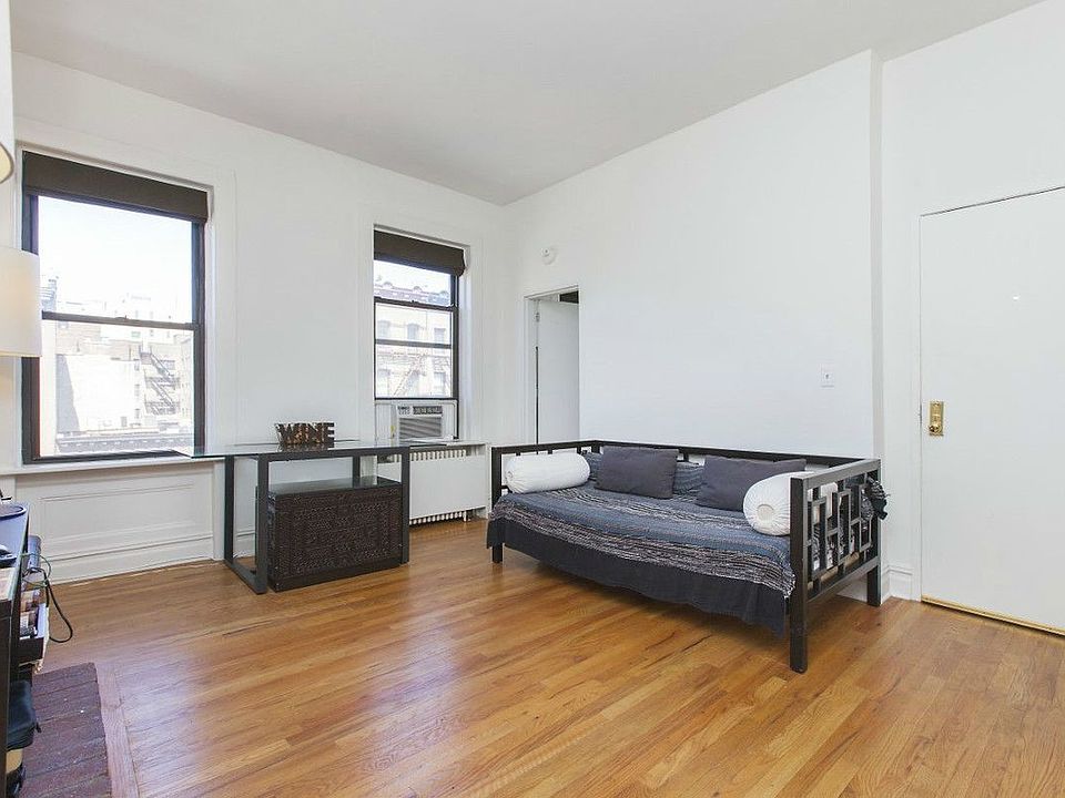1st image of 164 8th Ave APT 2B
