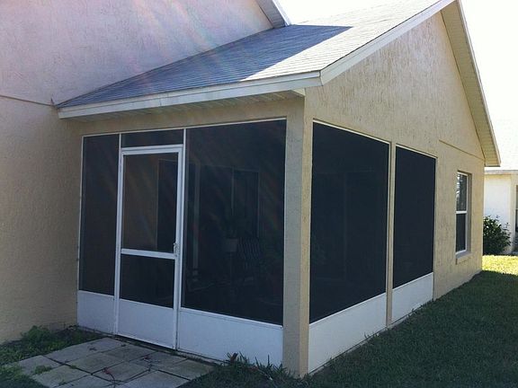 Screened Patio