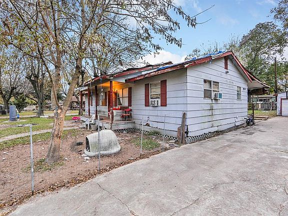 4th image of 11919 Beeville Dr