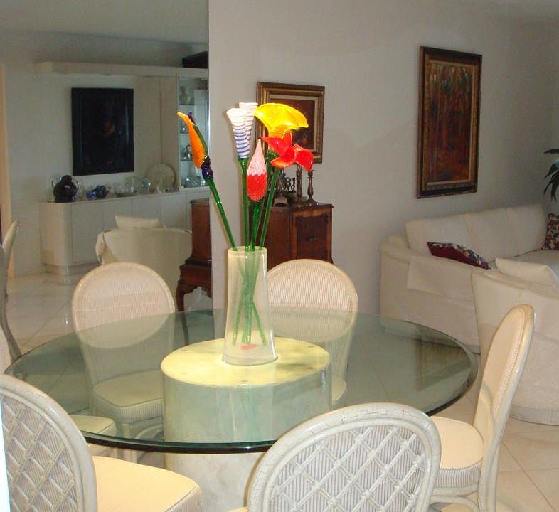 Home For Sale In Huntington Lakes