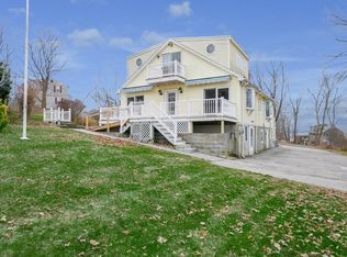 36 Veterans Rd, Hull, MA 02045