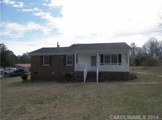 2412 Shore Dr, Lancaster, SC 29720