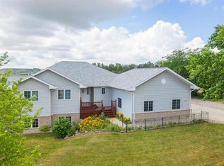 805 Enchantment Rd, Rapid City, SD 57701