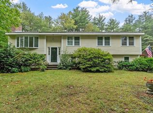 25 Pikes Hill Rd, Sterling, MA 01564