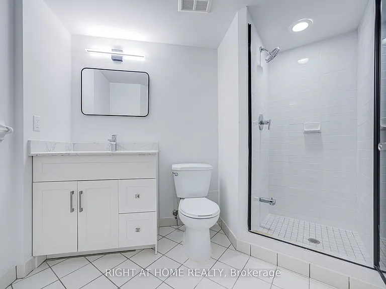 35 Empress Ave #207 — Photo 24