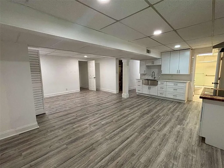 2712 Sherlock Dr #B — Photo 11