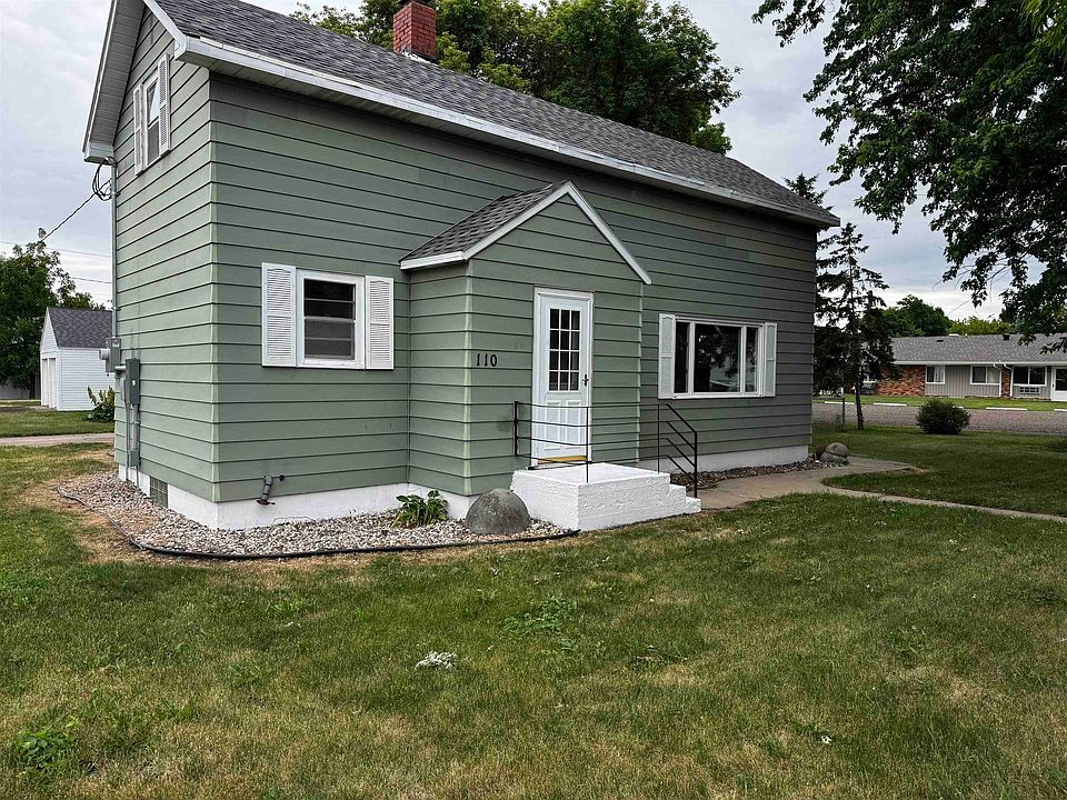1st image of 110 1st St E