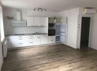 1665 Palmetto St #2B, Ridgewood, NY 11385