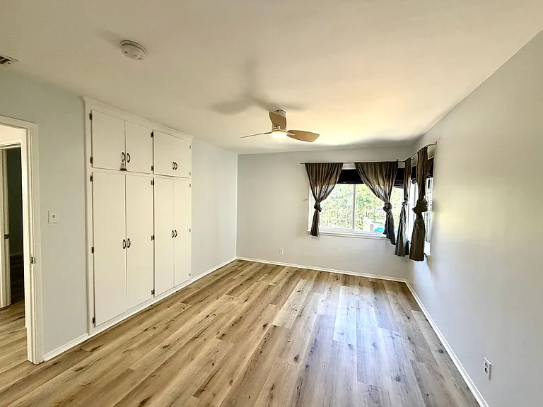 3112 S La Salle Ave — Photo 7