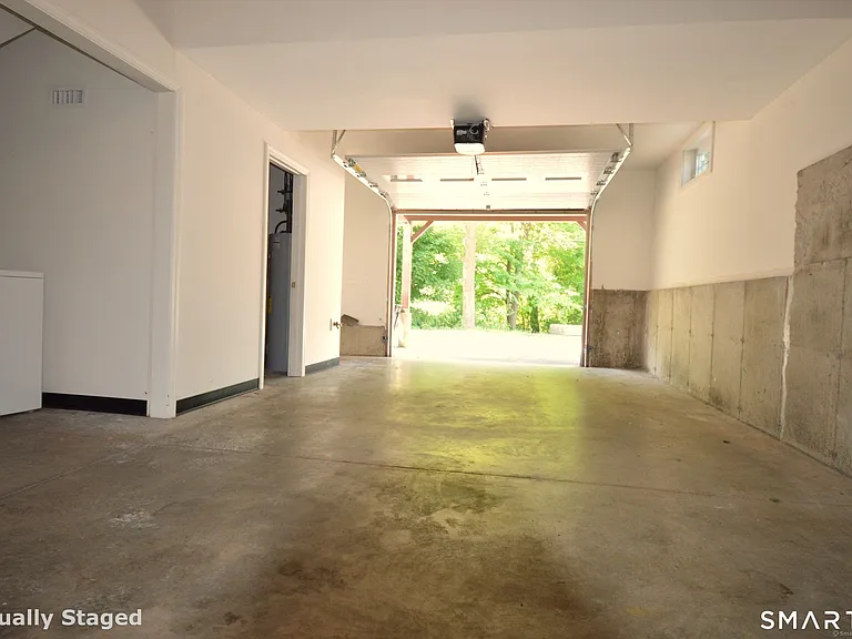 173 Saybrook Rd — Photo 22