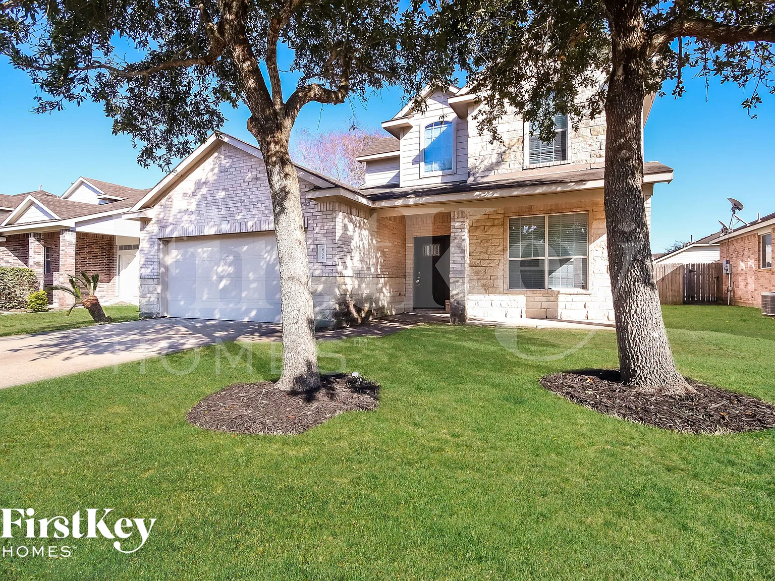 3 bed, 2.0 bath, 2159 sqft, $2,150 — Photo 1
