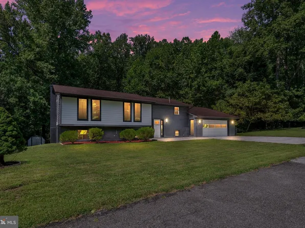 9901 Turret Ln, Clinton, MD 20735