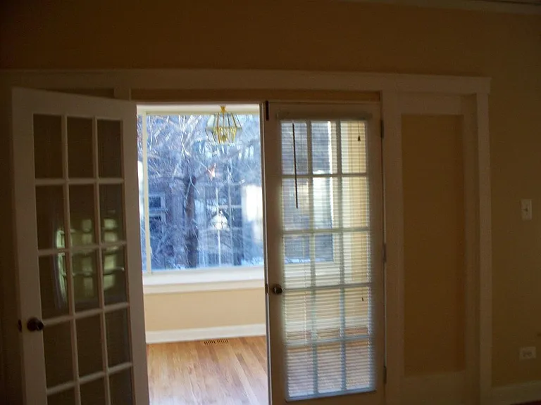 5121 S Ingleside Ave #1 — Photo 9
