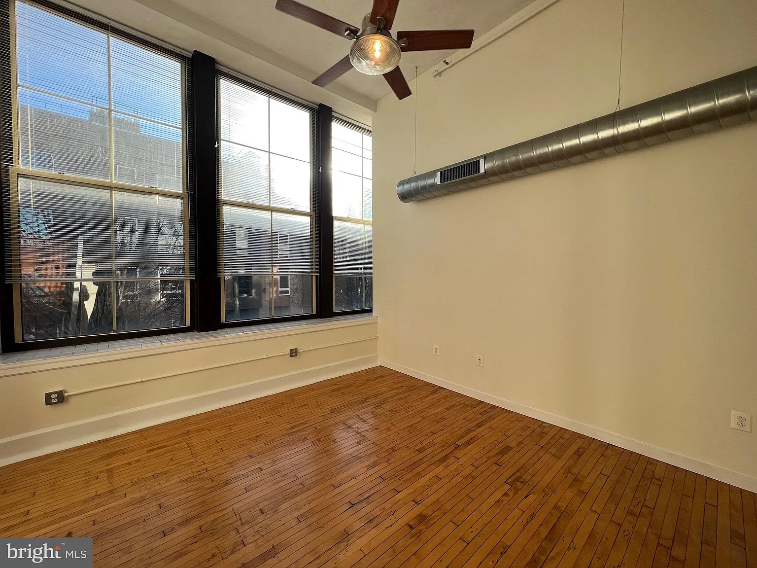 1 bed, 617 sqft, $2,000 — Photo 4