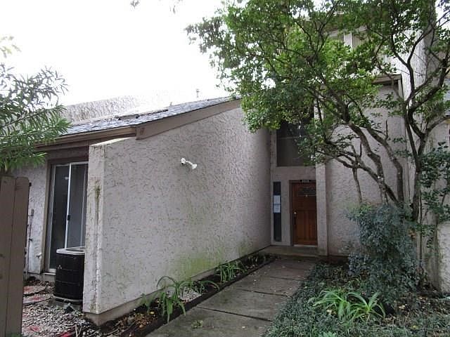 1st image of 12231 Glenview Dr