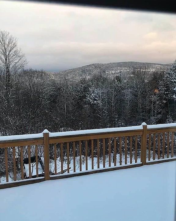 2nd image of 385 Stoney Meadow Ln