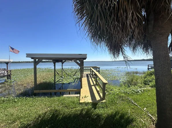 23 Sunrise Trl, Fruitland Park, FL 34731