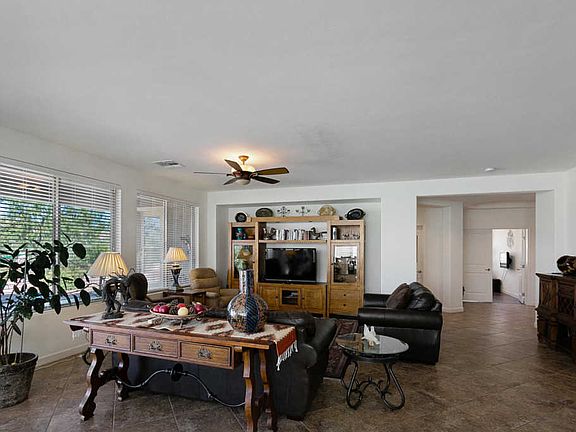 5th image of 39766 S Windwood Dr