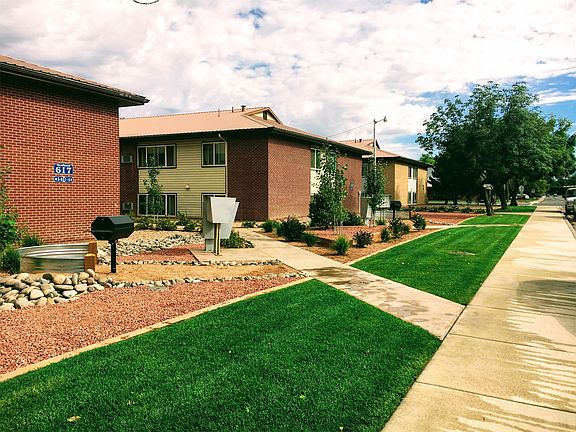 Outdoor grill area for tenants use