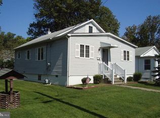 320 Garden Ave, Somerdale, NJ 08083