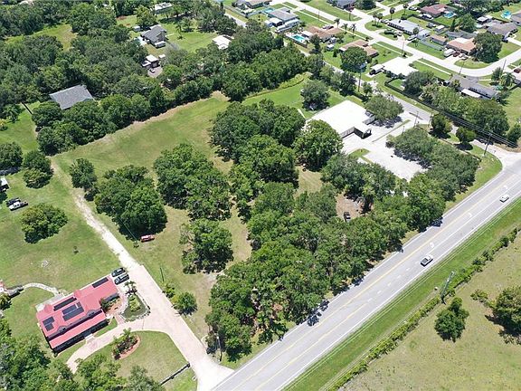 5th image of 2351 Canoe Creek Rd