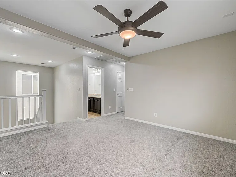 964 Wagner Valley St — Photo 35